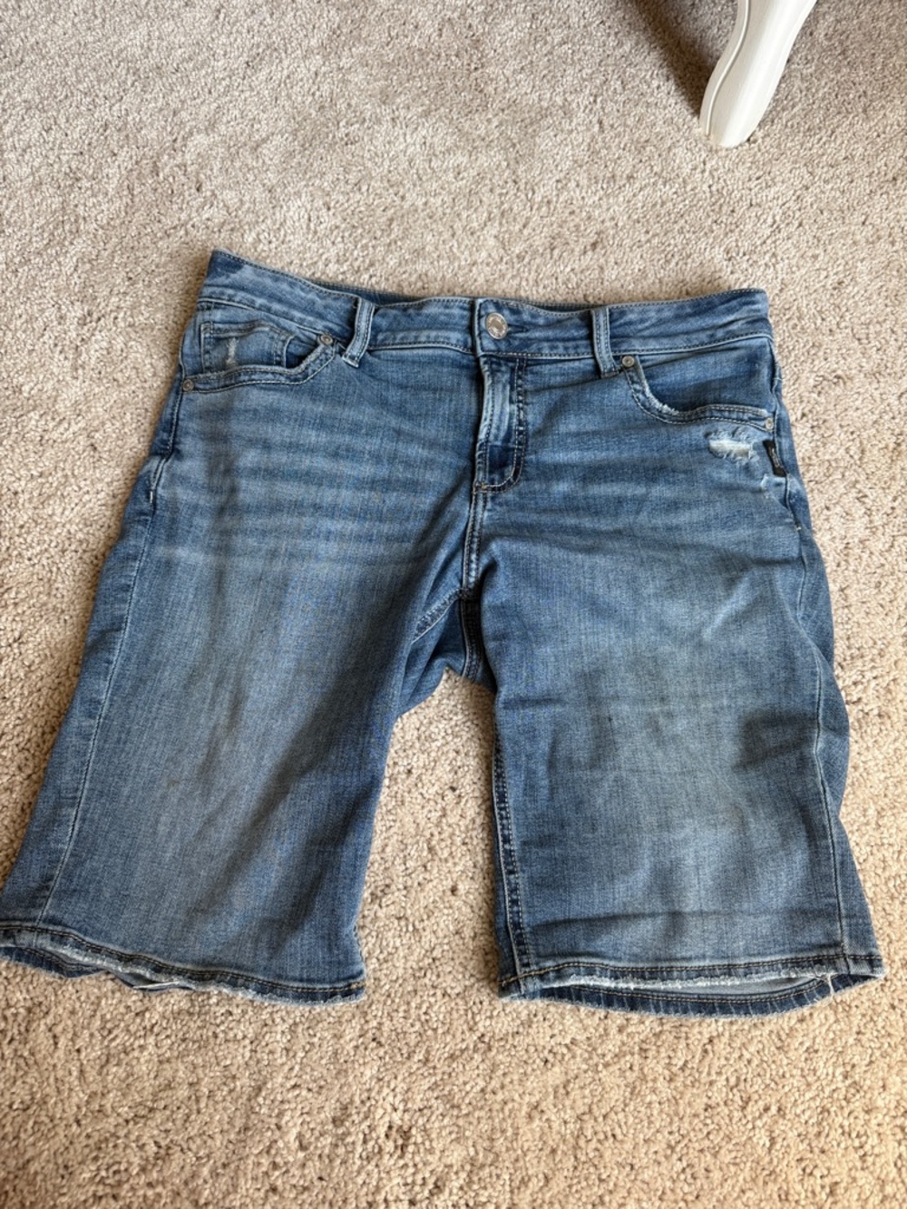 Silver Jeans Co Classic Mid-Blue Denim Bermuda Shorts